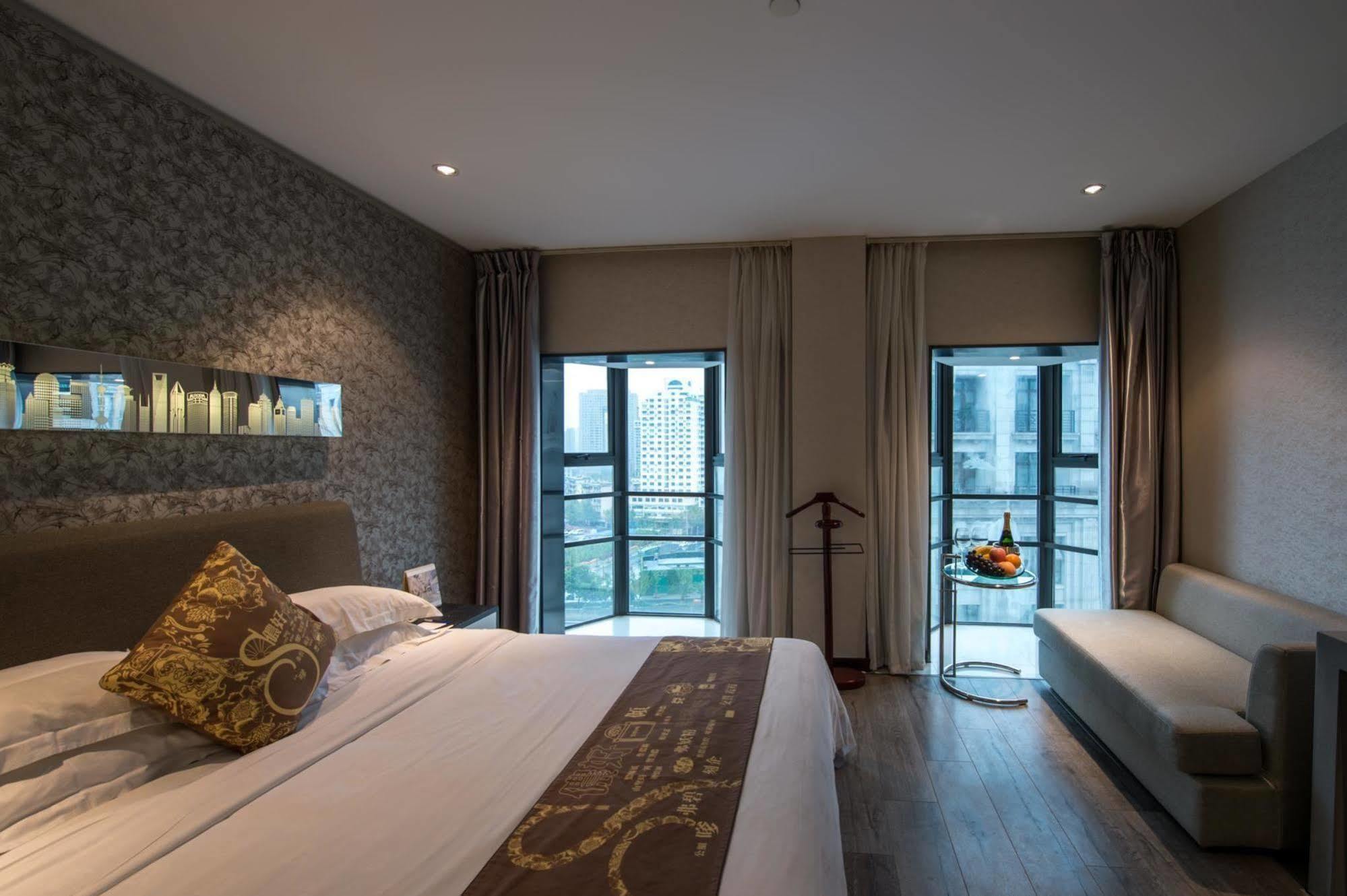 Kingtown Riverside Hotel Plaza Shanghai Exterior photo